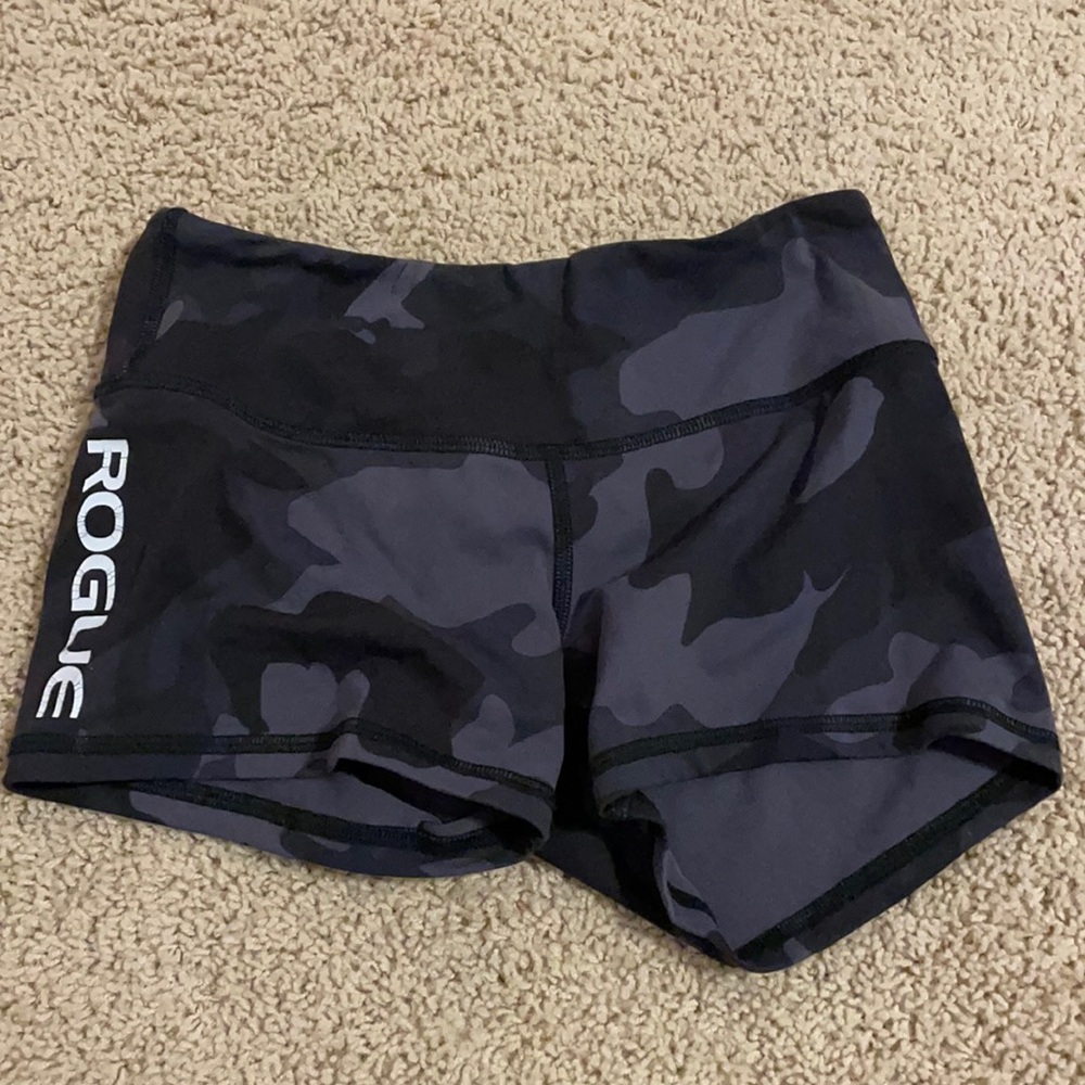 Rogue shorts size small!
